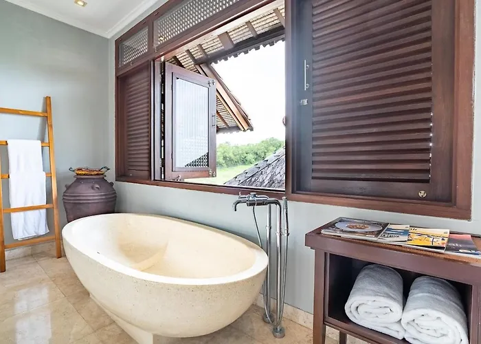 Luxury Bali - Cinema Room, & Ocean Views Villa *